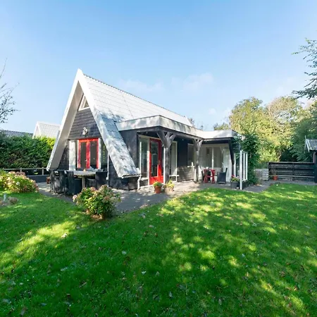 Vila Sandepark 151 For 8-person With Large Garden *