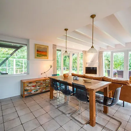 Βίλα Sandepark 151 For 8-person With Large Garden